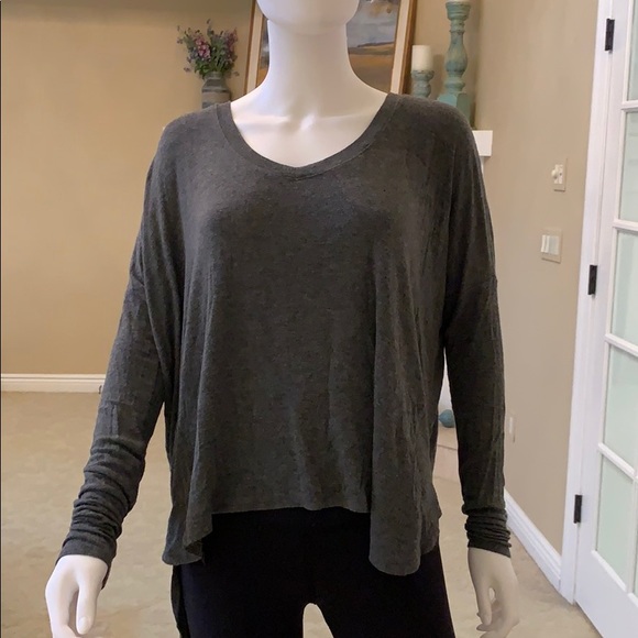 HOST PICK!! Brandy Melville Long Sleeve Grey Shirt - Picture 1 of 2